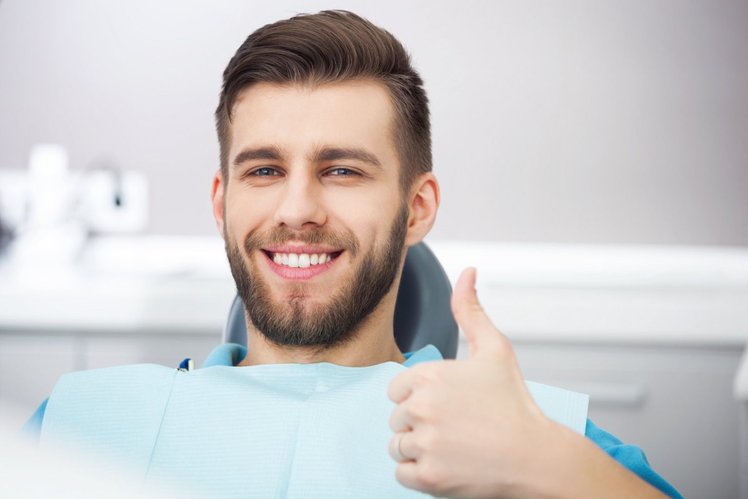 Digital orthodontic treatment simulation